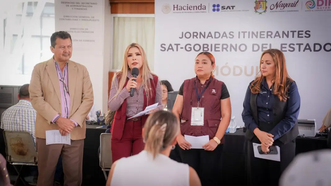 Gobierno de Nayarit implementa oficinas móviles del SAT en municipios